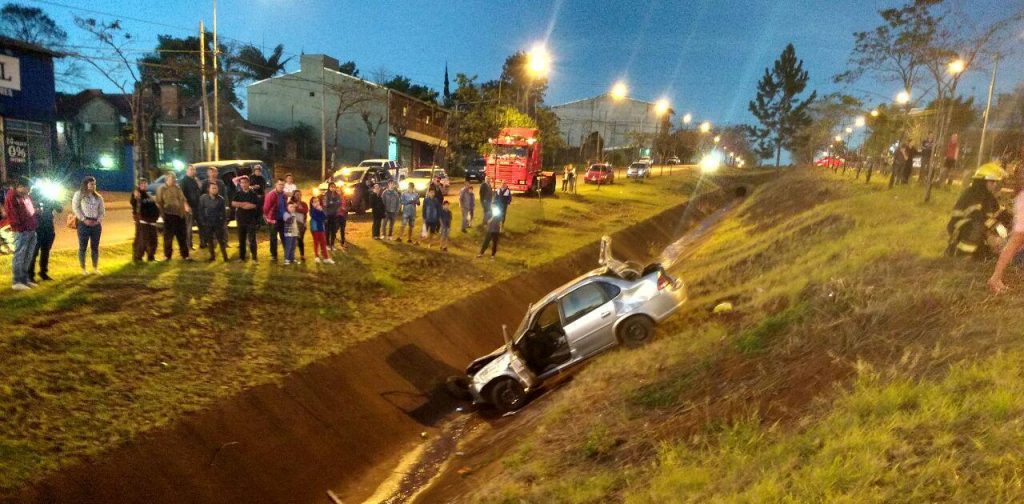 Tremendo accidente en Avenida de las Américas