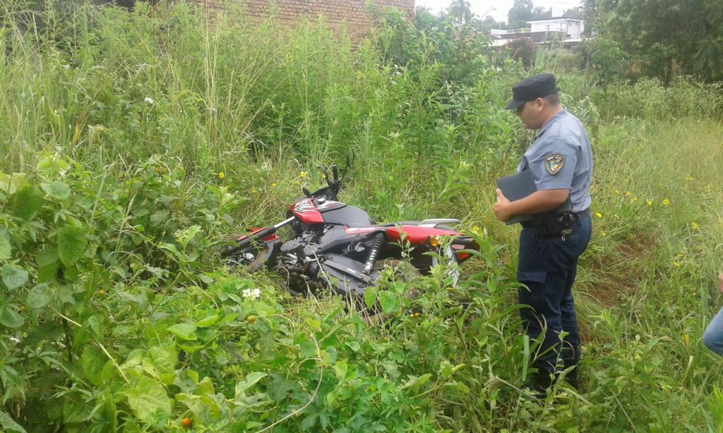 Robaron en el Galpón de la Murga del Monte. Mientras policía recuperó moto robada