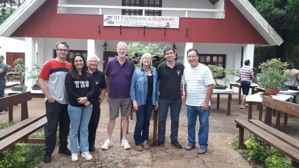 Misioneros Artistas del Bonsai