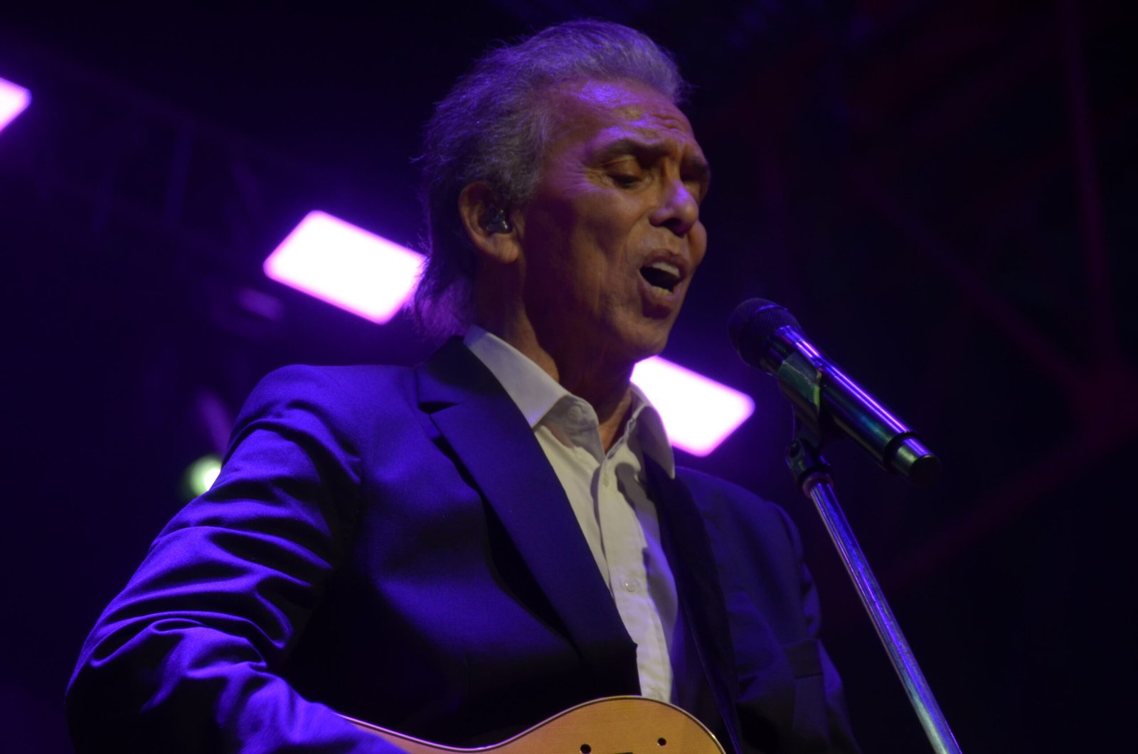 Jairo celebró la música y las raíces inmigrantes en la “Noche de Oro”