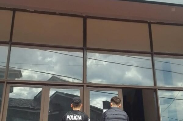Detuvieron en Oberá a un hombre acusado de robarle un celular y $800 mil a su expareja