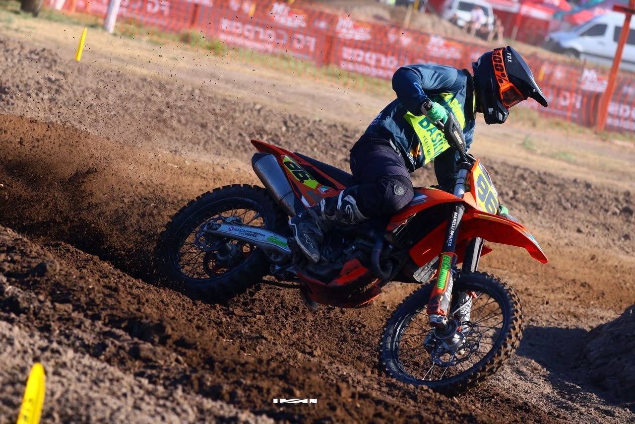 Taro sigue segundo en el Argentino de Motocross