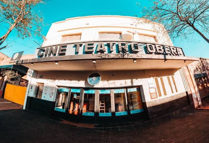 Cuatro propuestas y funciones para todos los gustos en el Cine Teatro Oberá