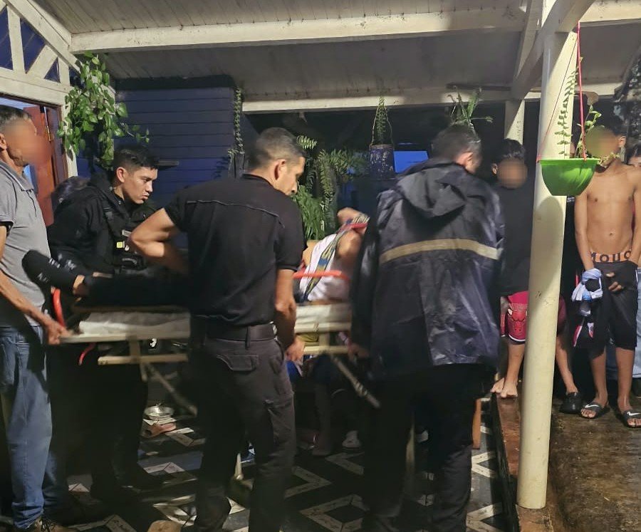 Despiste de una motocicleta dejó a un joven con una fractura de cadera en Villa Bonita