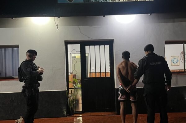 Detuvieron a uno de los hermanos acusados de atacar a machetazos a un hombre en Arroyo Acaraguá
