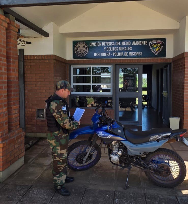 Intentó escapar de un control policial en Panambí y le secuestraron la motocicleta