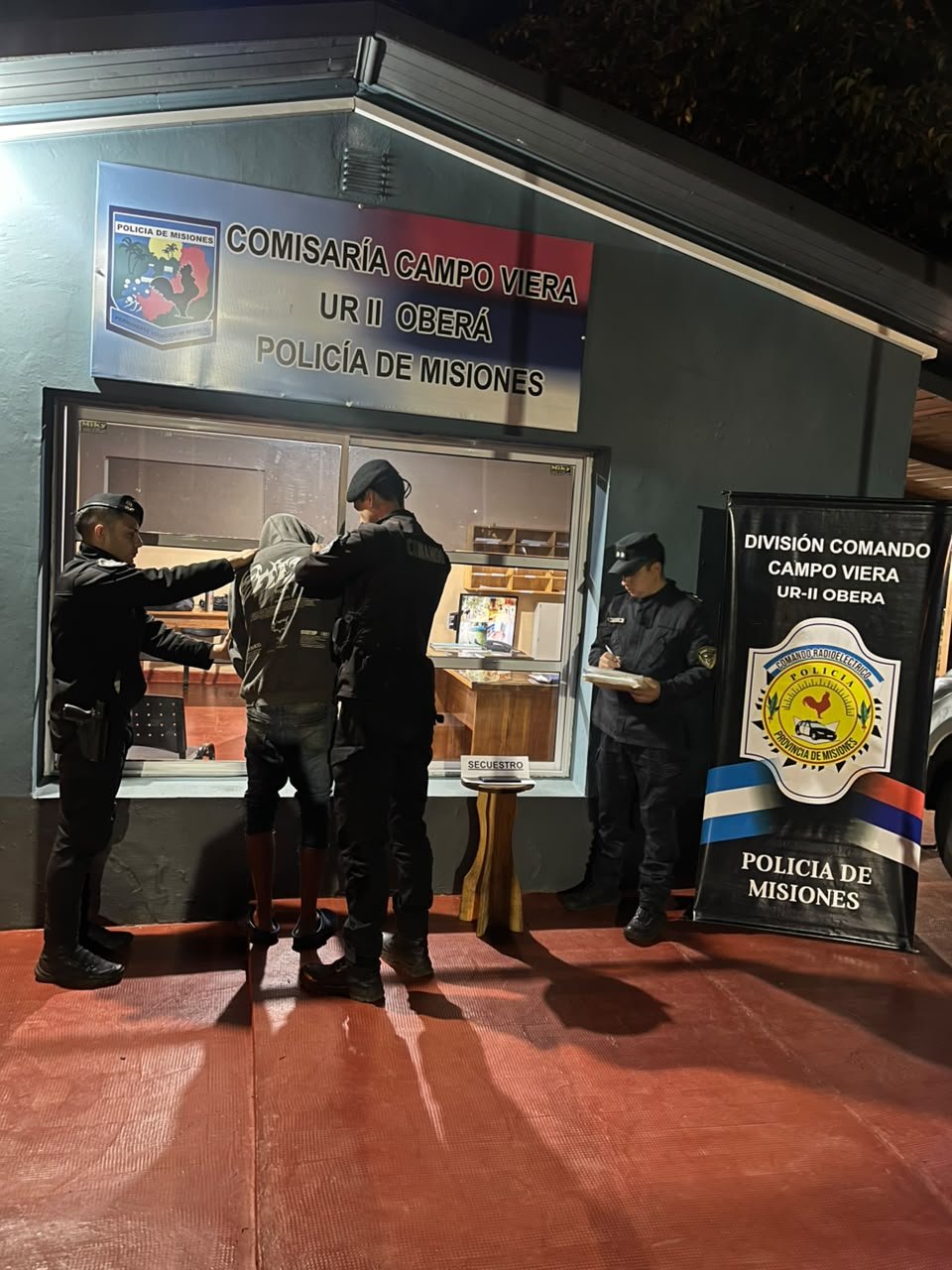 La Policía detuvo en Campo Viera a un delincuente que golpeó a un adolescente para robarle el celular