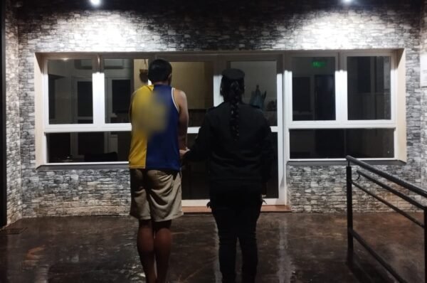 Tres hombres fueron detenidos en Oberá por robos y amenazas: uno tenía una medida judicial vigente