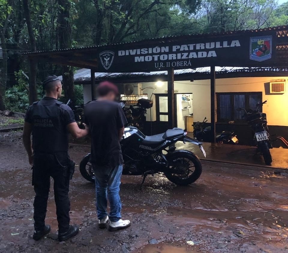 Intentaron ingresar a una vivienda de madrugada en Oberá y detuvieron a uno de los sospechosos