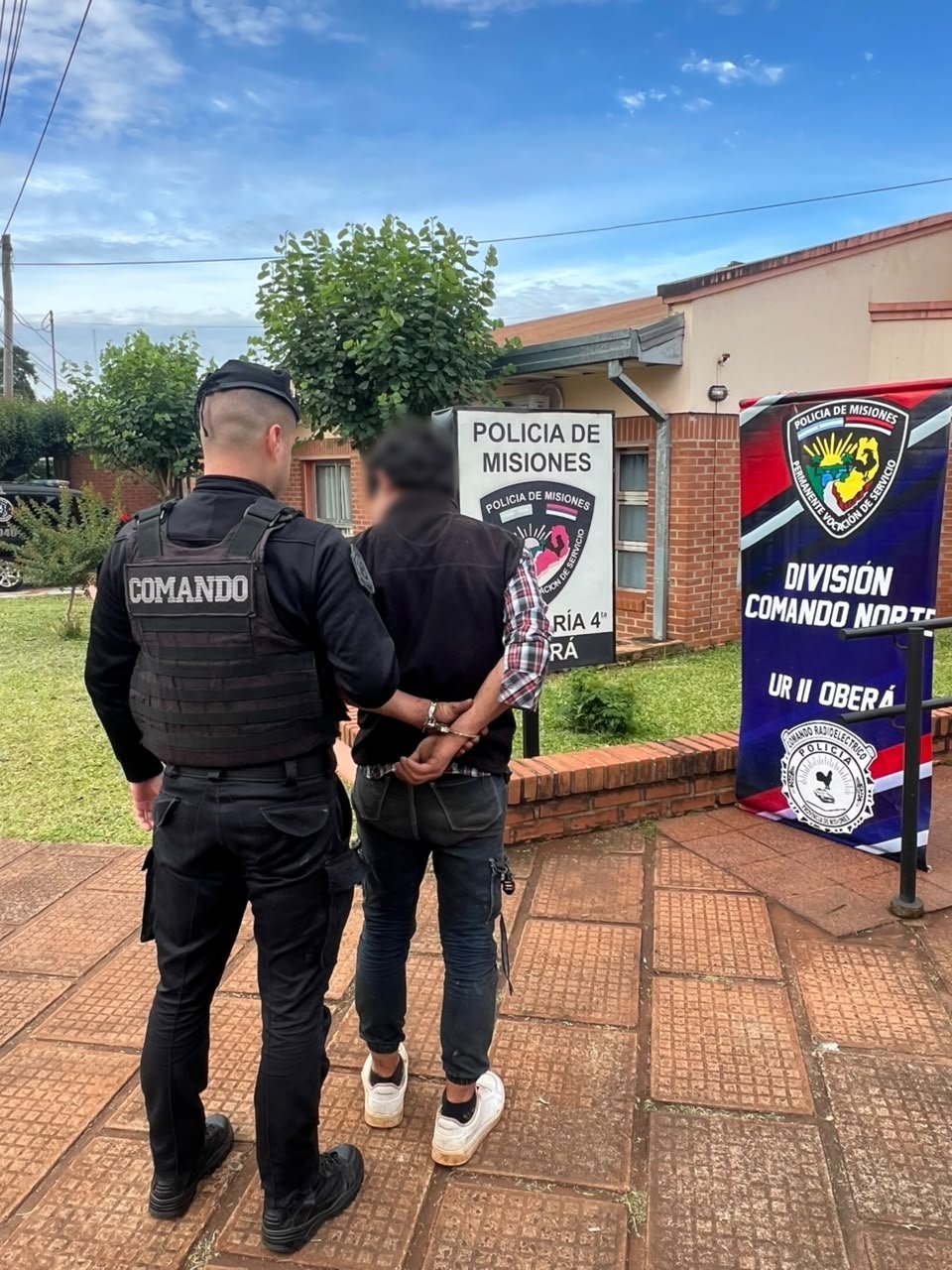Lo sorprendieron dentro de un salón de eventos tras intentar ingresar por un muro en Oberá