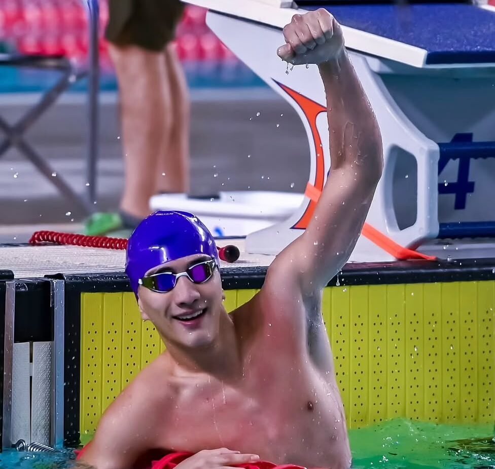 José Vazquez con la Selección Argentina de Natación en Brasil